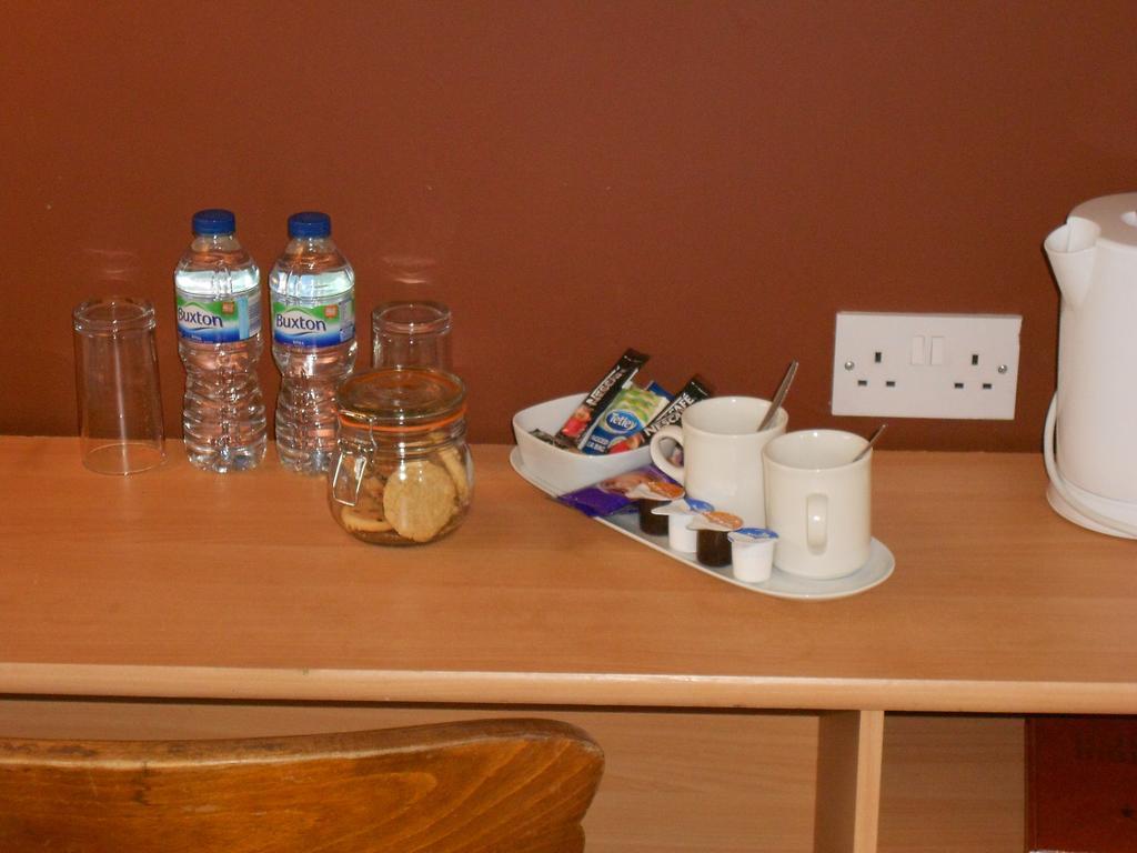 The Shady Oak B&B Whaley Bridge Стая снимка