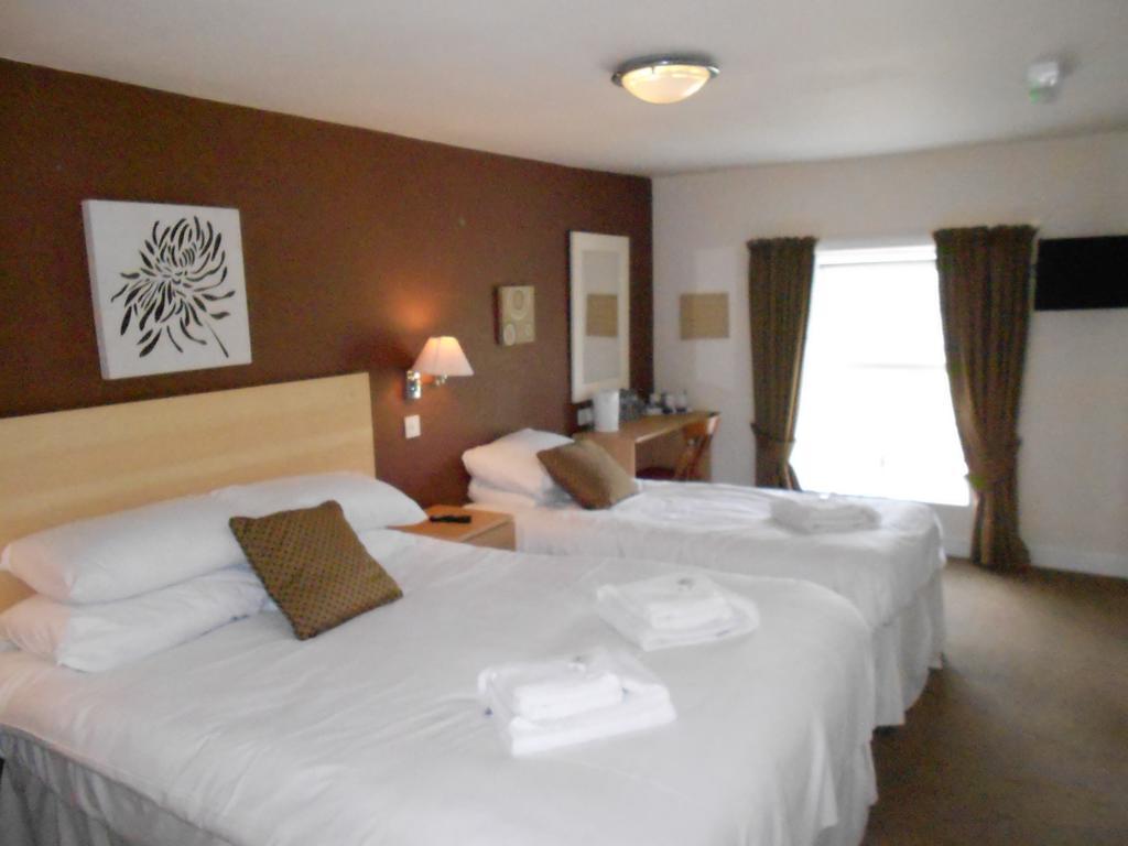 The Shady Oak B&B Whaley Bridge Стая снимка