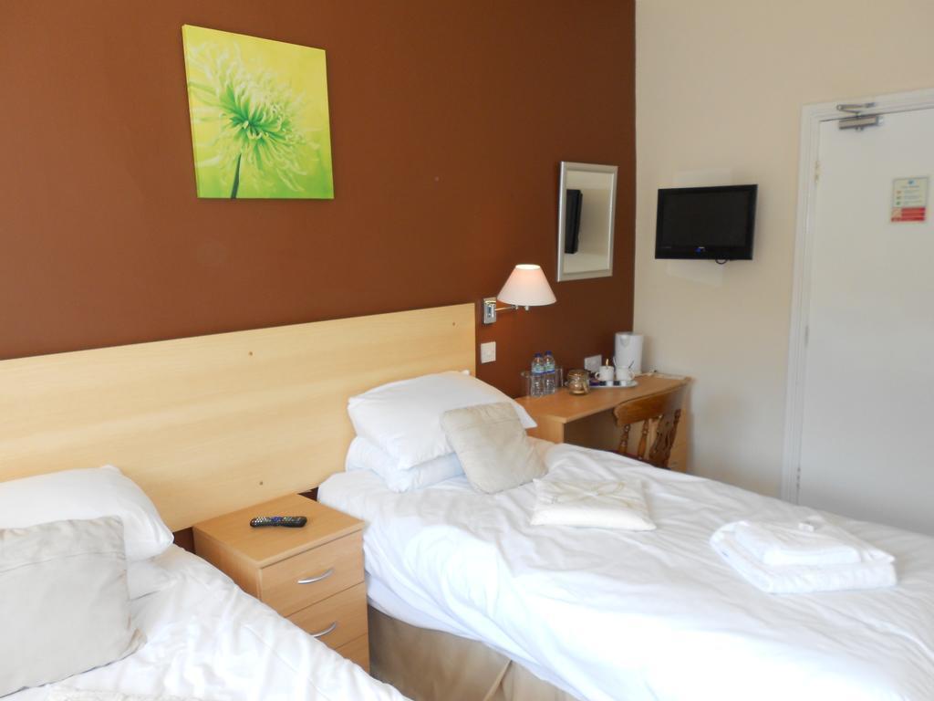 The Shady Oak B&B Whaley Bridge Стая снимка